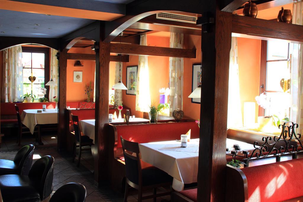 Hotel Restaurant Reichsadler ブーヒェン 部屋 写真