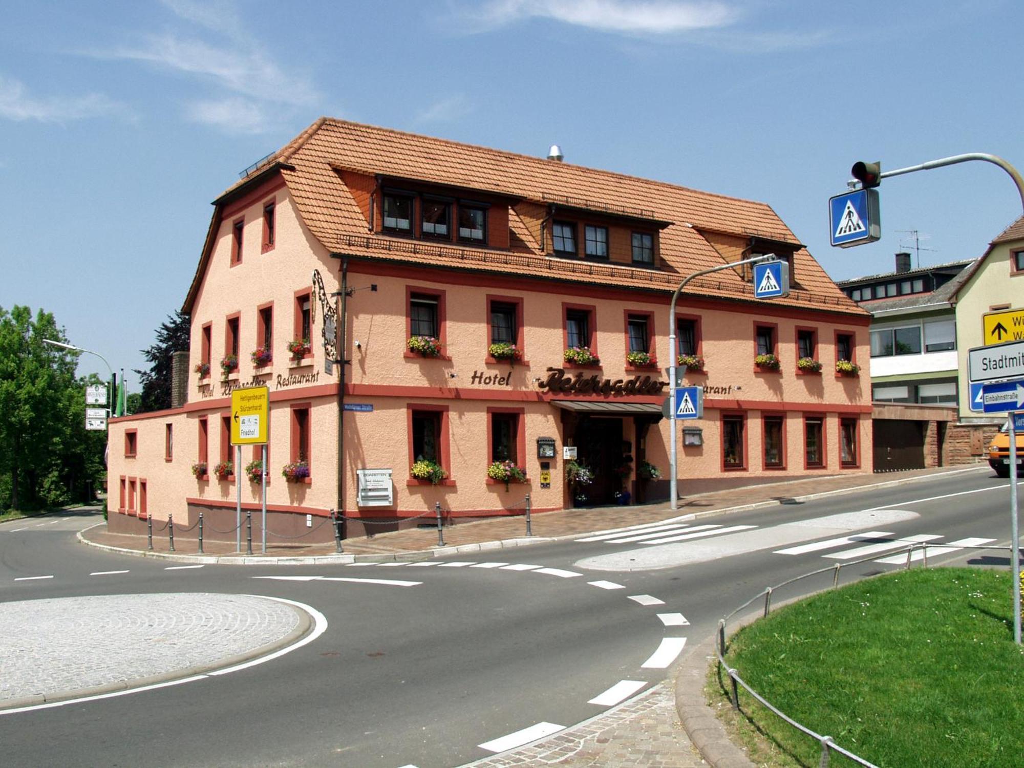 Hotel Restaurant Reichsadler ブーヒェン エクステリア 写真